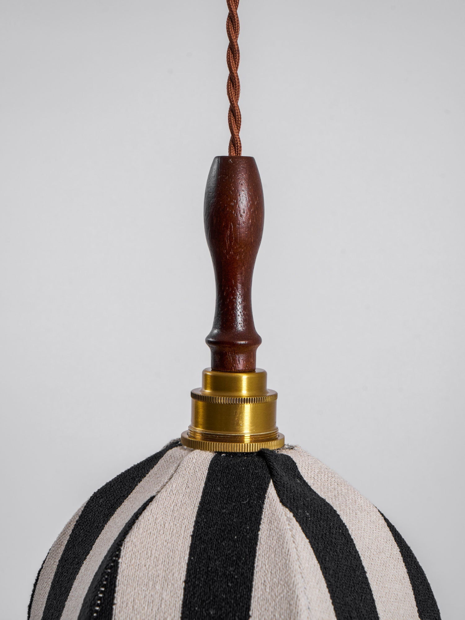 Marbre Stripe Pendant Light ? 7.9’’ x H 11’’ / Black & White 1001 pendant Lamp