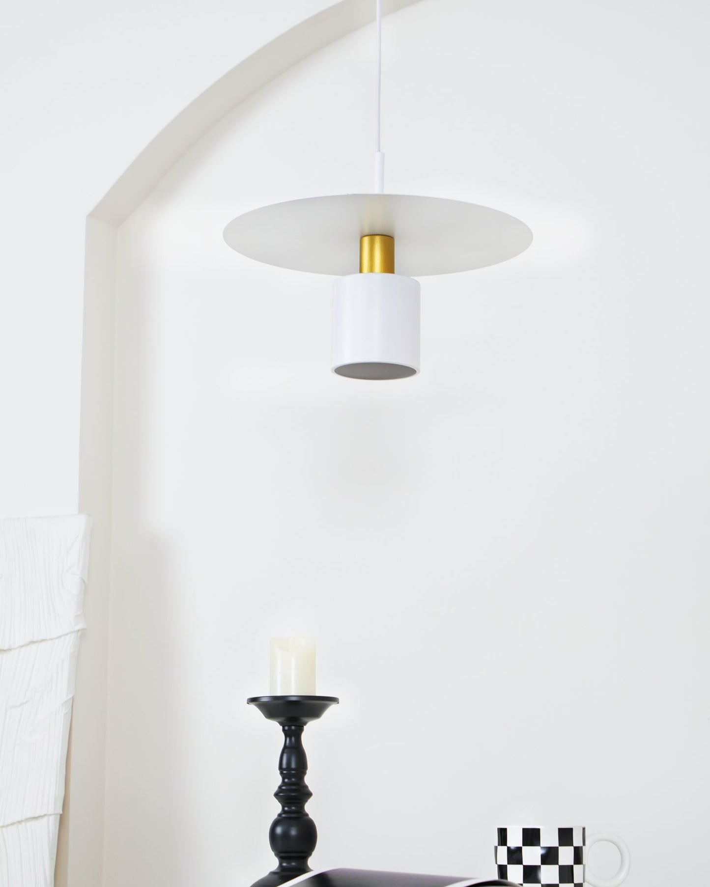Mercer Halo Pendant Lamp Pendant light