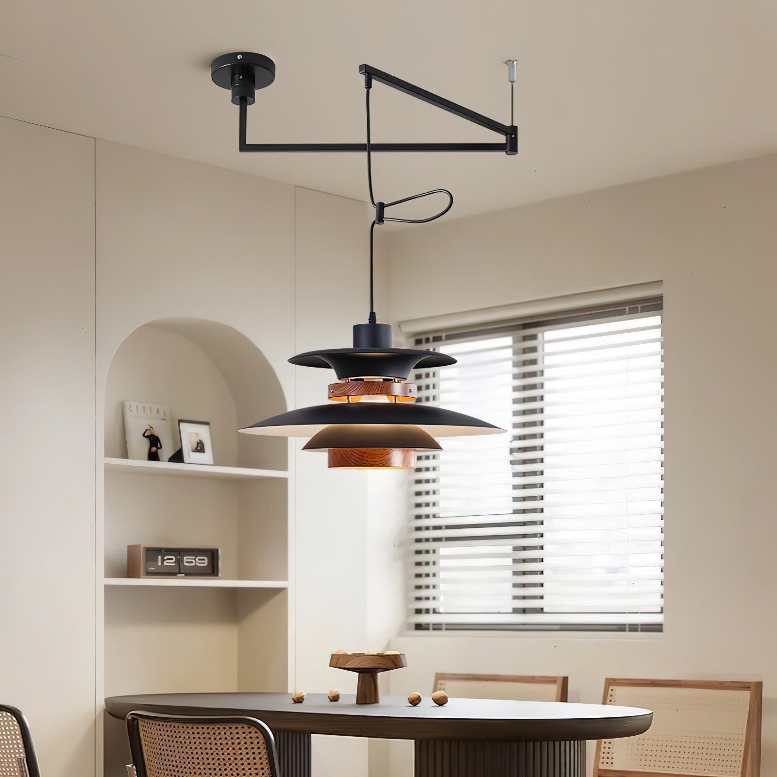 Mercero Swing Arm Pendant Lamp Pendant light