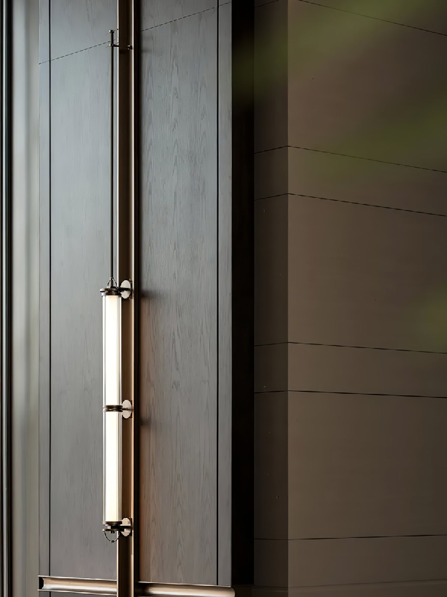 Meridian Vertical Wall Sconce Wall lamp