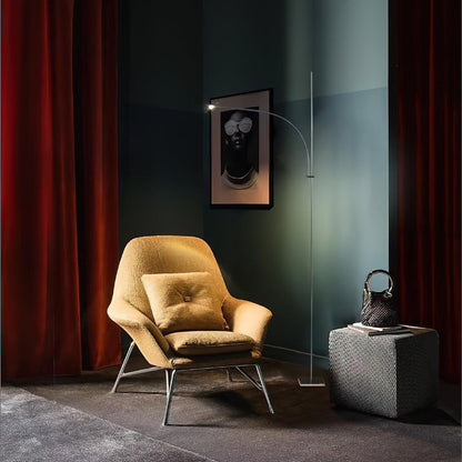 Metal Body Graceful Floor Lamp Floor lamp