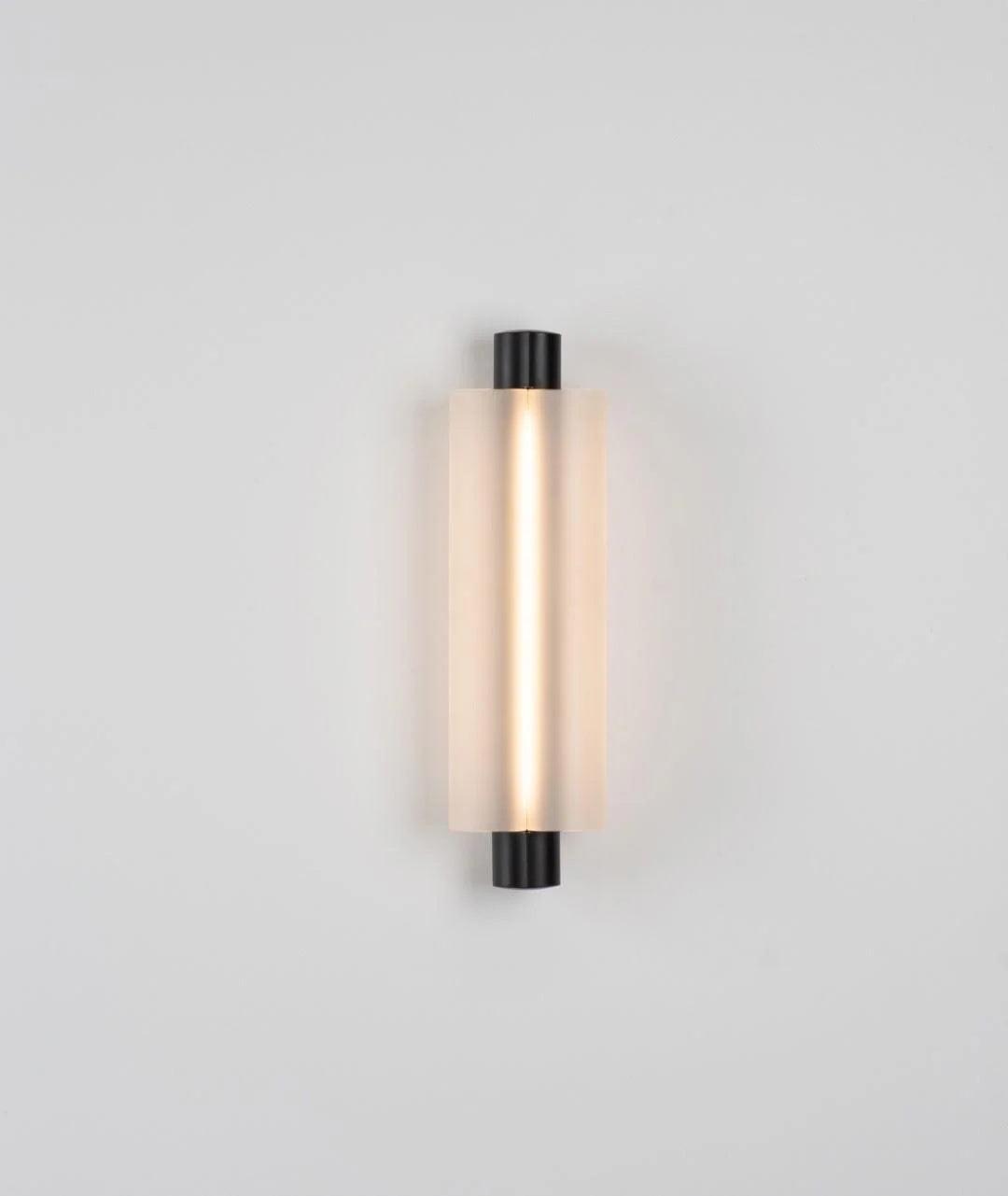 Trillium Wall Sconce Wall lamp