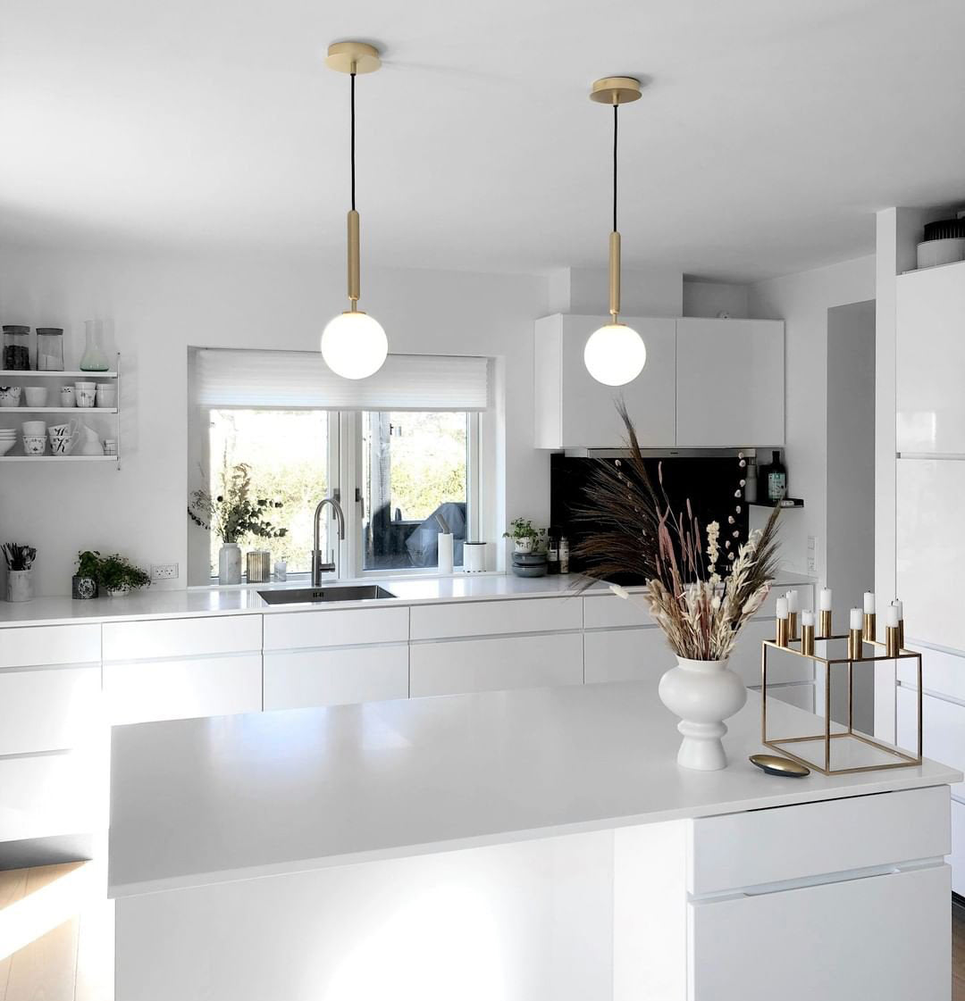 Miira Brass Pendant Light Pendant light