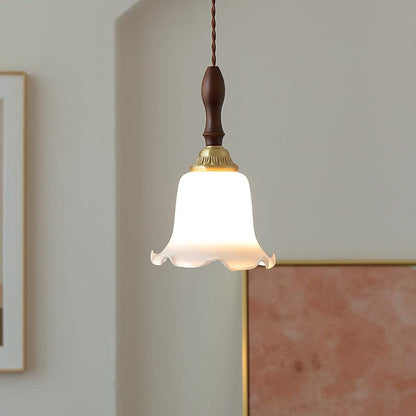 Milky Flower Pendant Light Dia 5.9″ x H 11″ / Dia 15cm x H 28cm / Ash wood + Brass＆White Pendant light