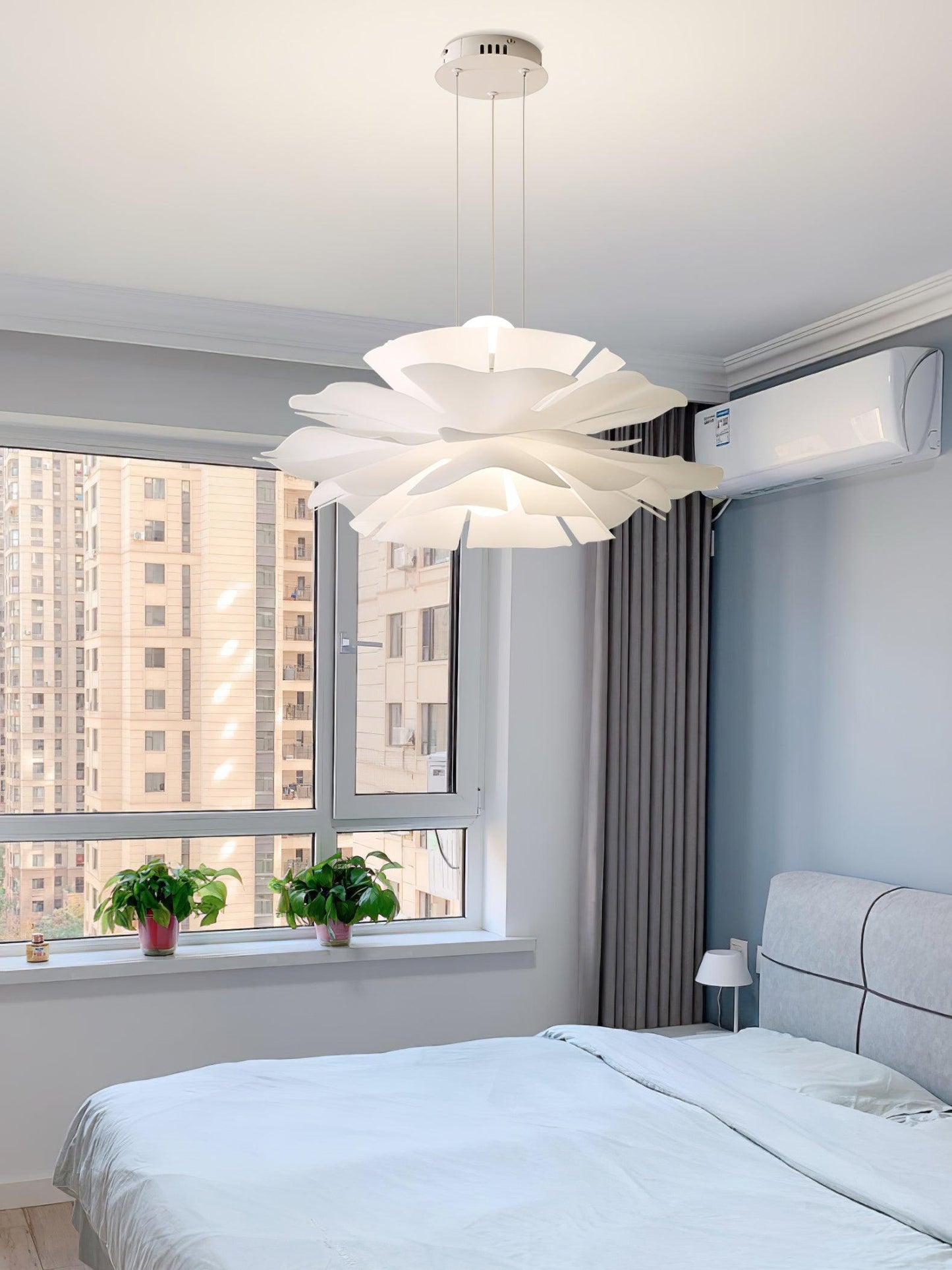 Lotus Flower Pendant Lamp Pendant light