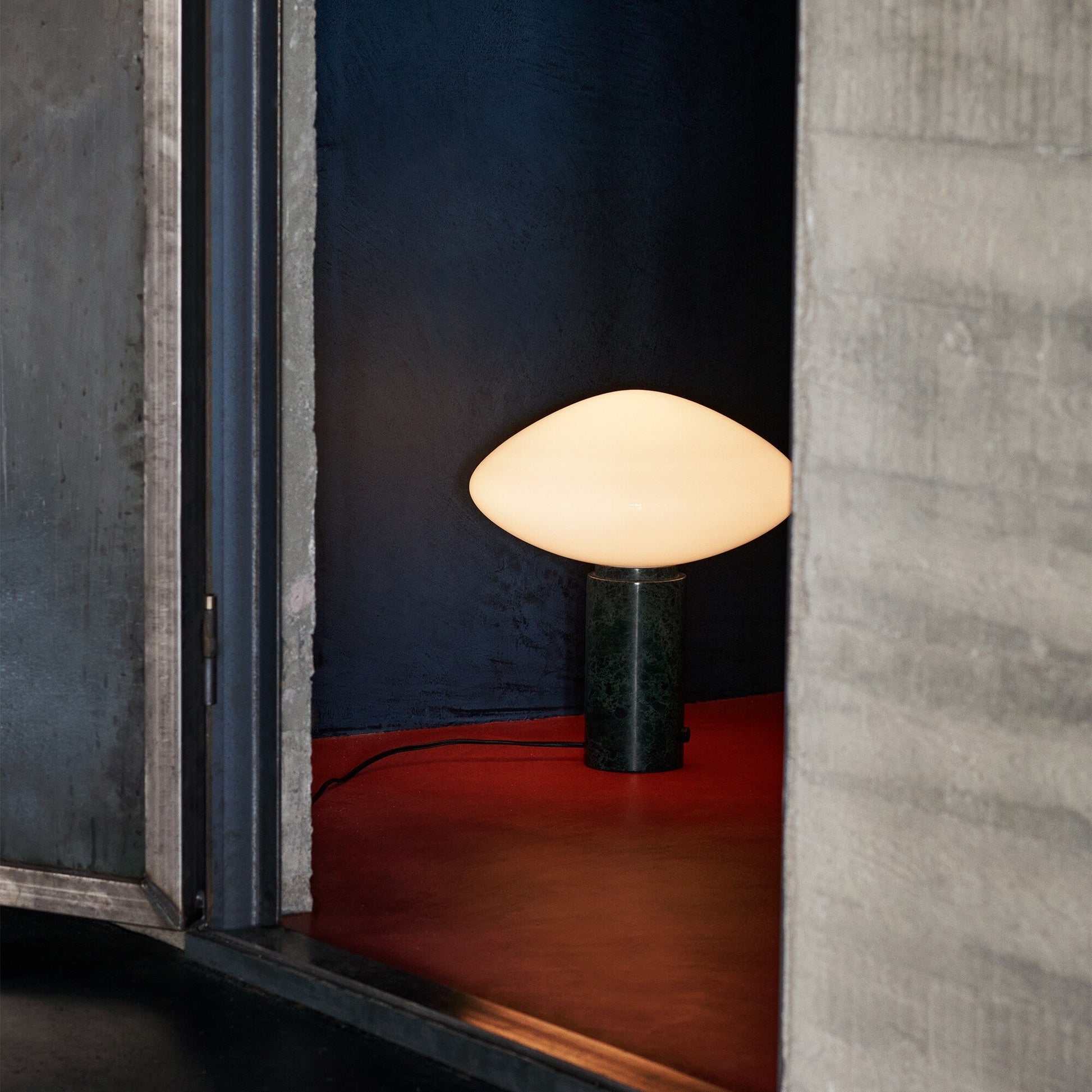 Mist Table Lamp Table lamp