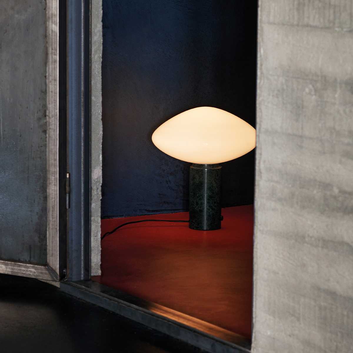 Mist Table Lamp Table lamp