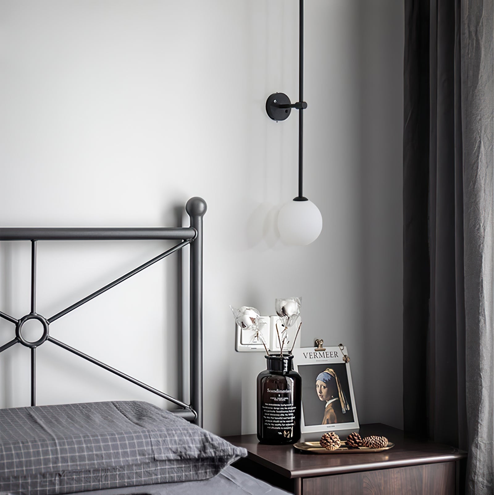 Mobile Wall Lamp 1001 Wall lamp