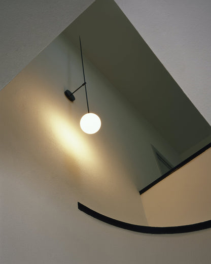 Mobile Wall Lamp 1001 Wall lamp