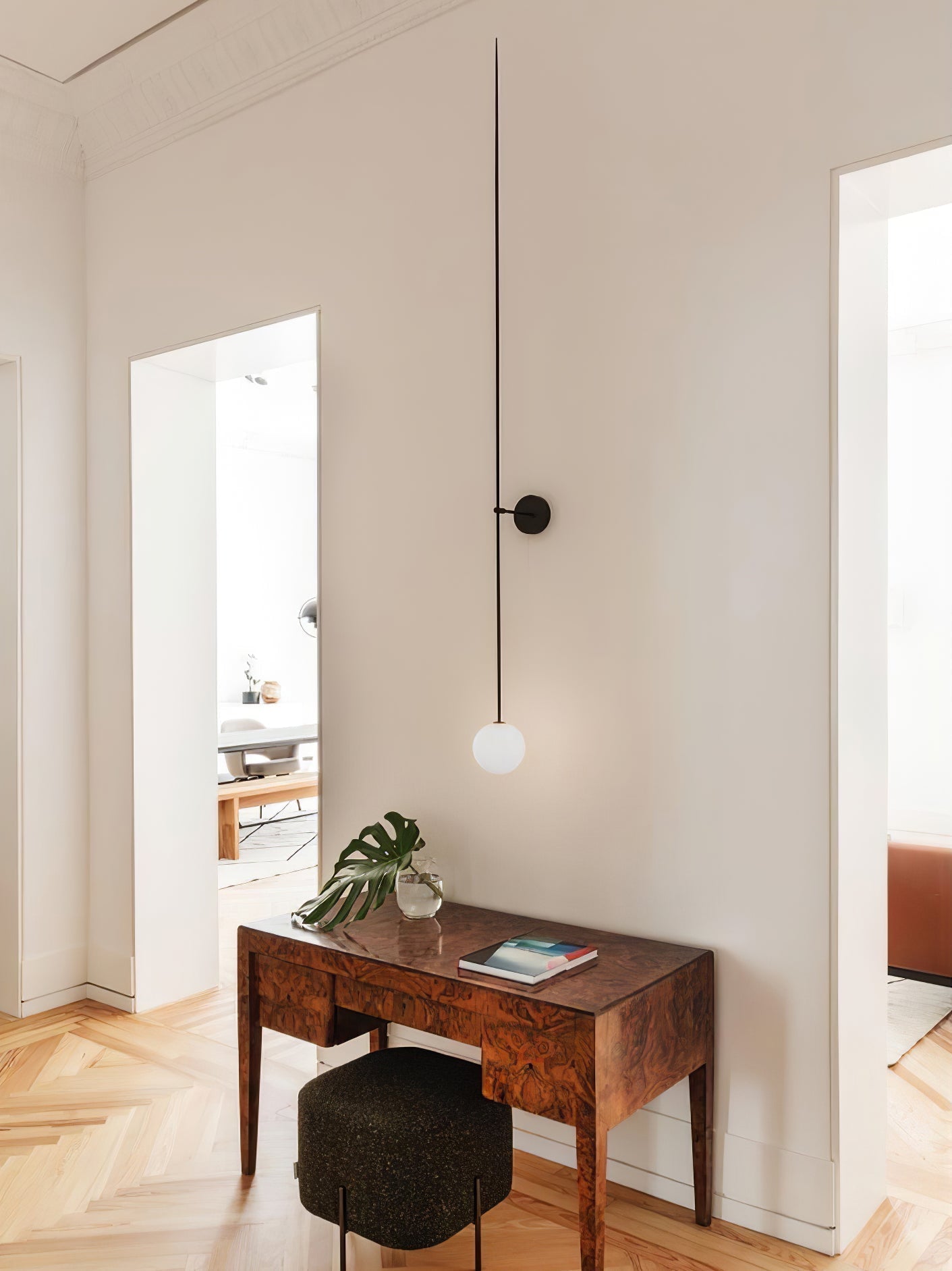 Mobile Wall Lamp 1001 Wall lamp