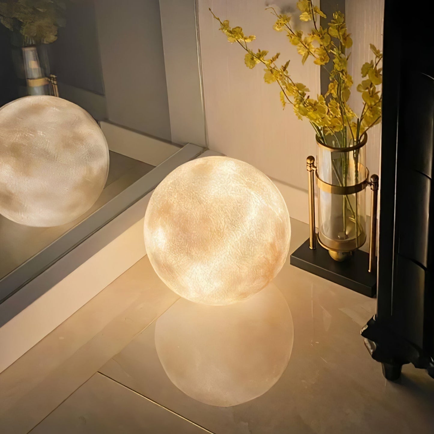 Moon Table Lamp Table lamp