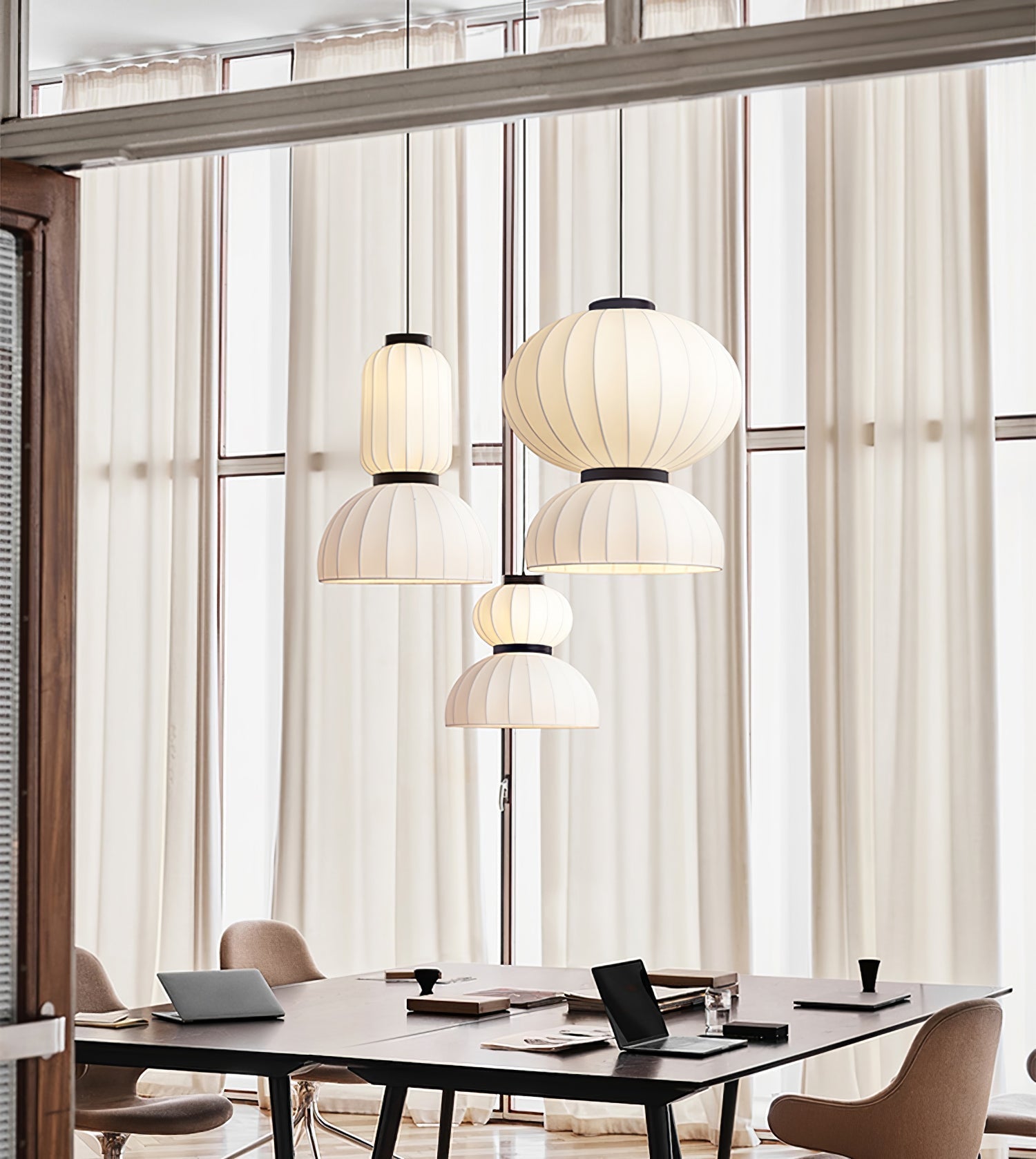 Mulberry Silk Lantern Pendant Light Pendant light