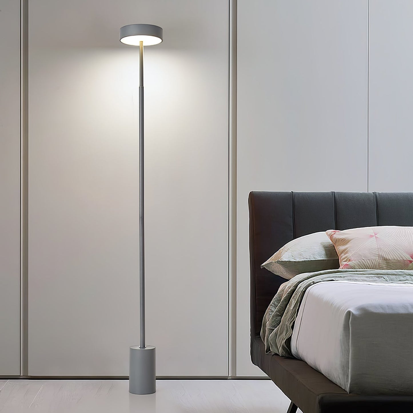 Naya Rotatable Floor Lamp Floor lamp