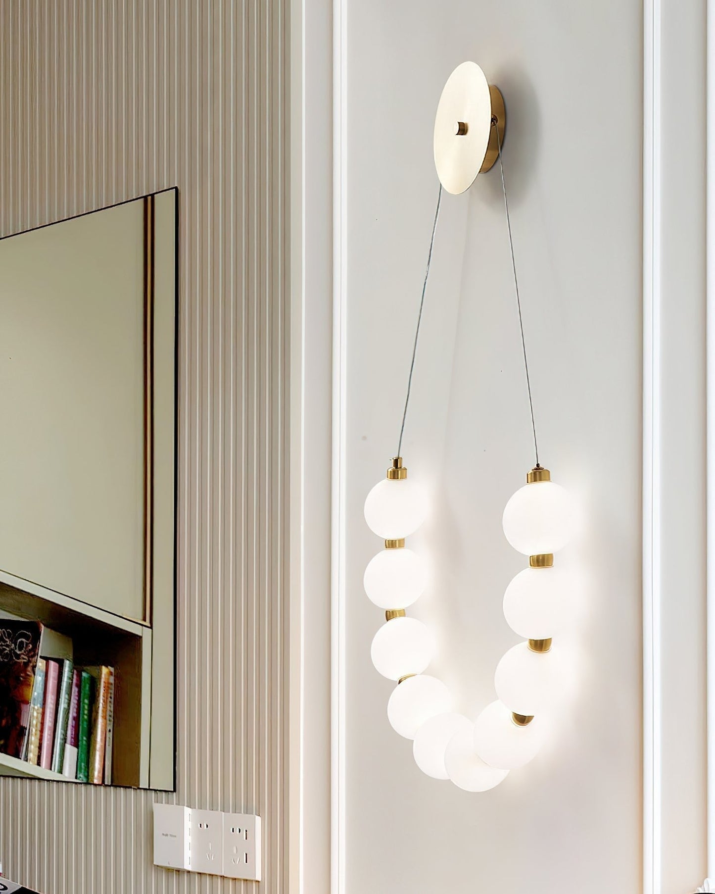 Necklace Loop Wall Lamp Wall lamp