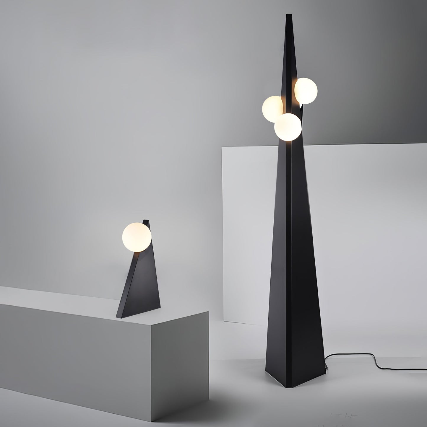 Noir Roy Floor Lamp Floor lamp