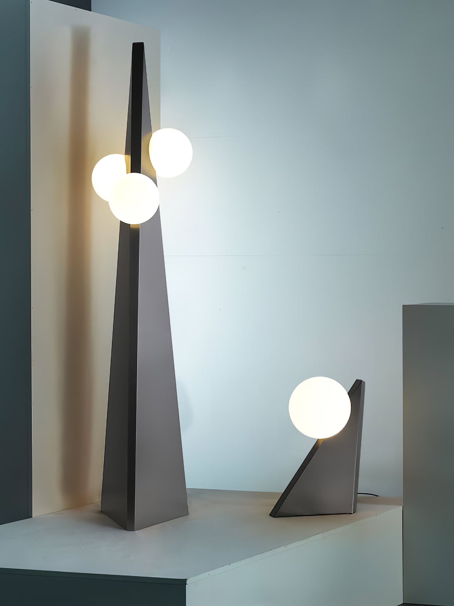 Noir Roy Floor Lamp Floor lamp