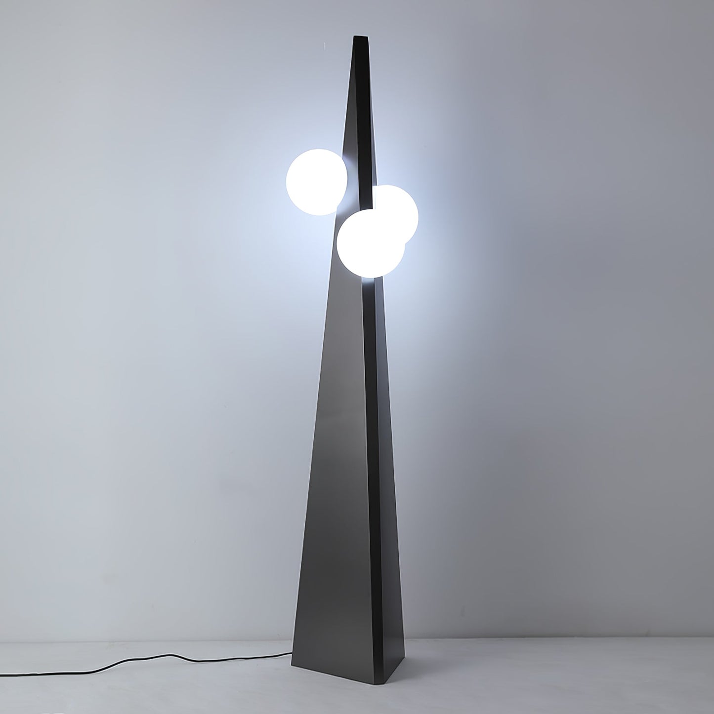 Noir Roy Floor Lamp Floor lamp