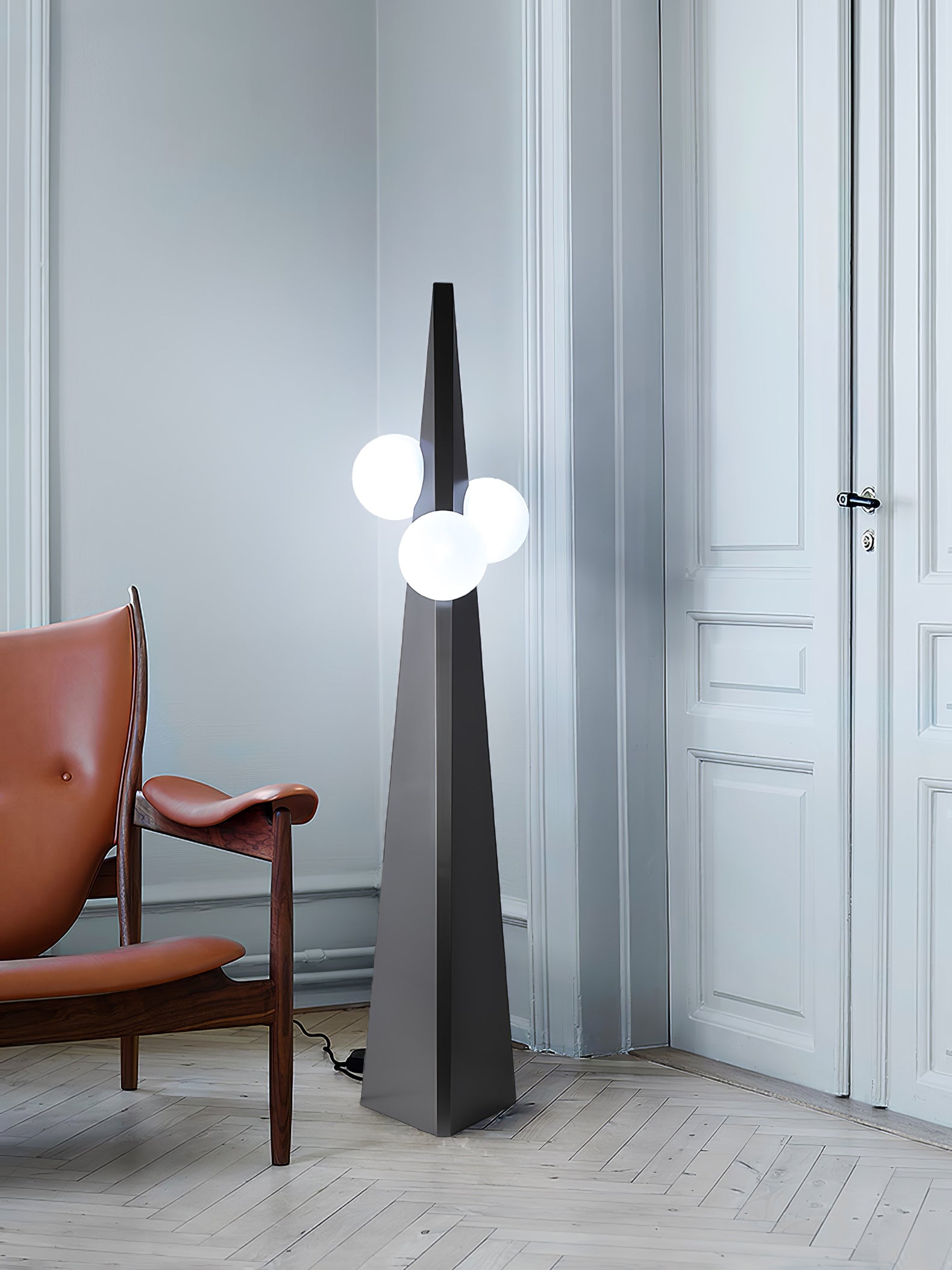 Noir Roy Floor Lamp Floor lamp