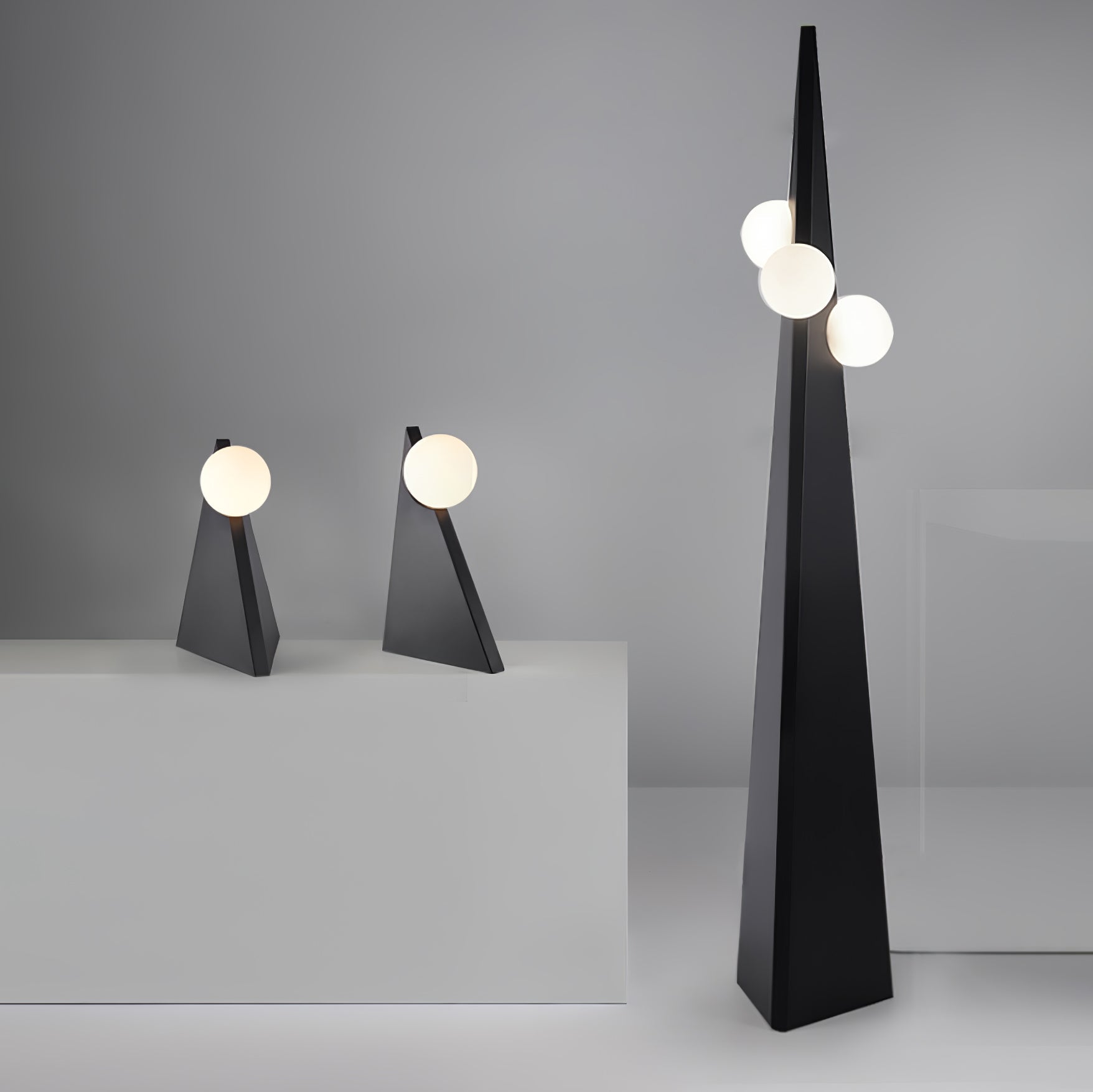 Noir Roy Floor Lamp Floor lamp