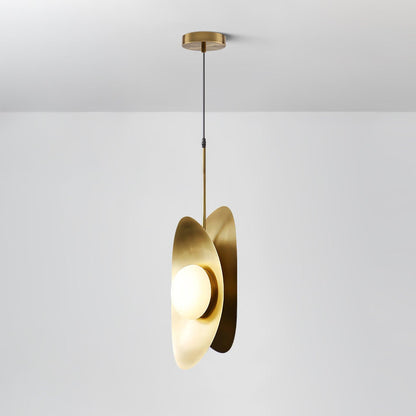 Golden Petal Pendant Lamp ? 7.8″ x H 18.1″ / Dia 20 cm x H 46 cm / Gold Pendant light