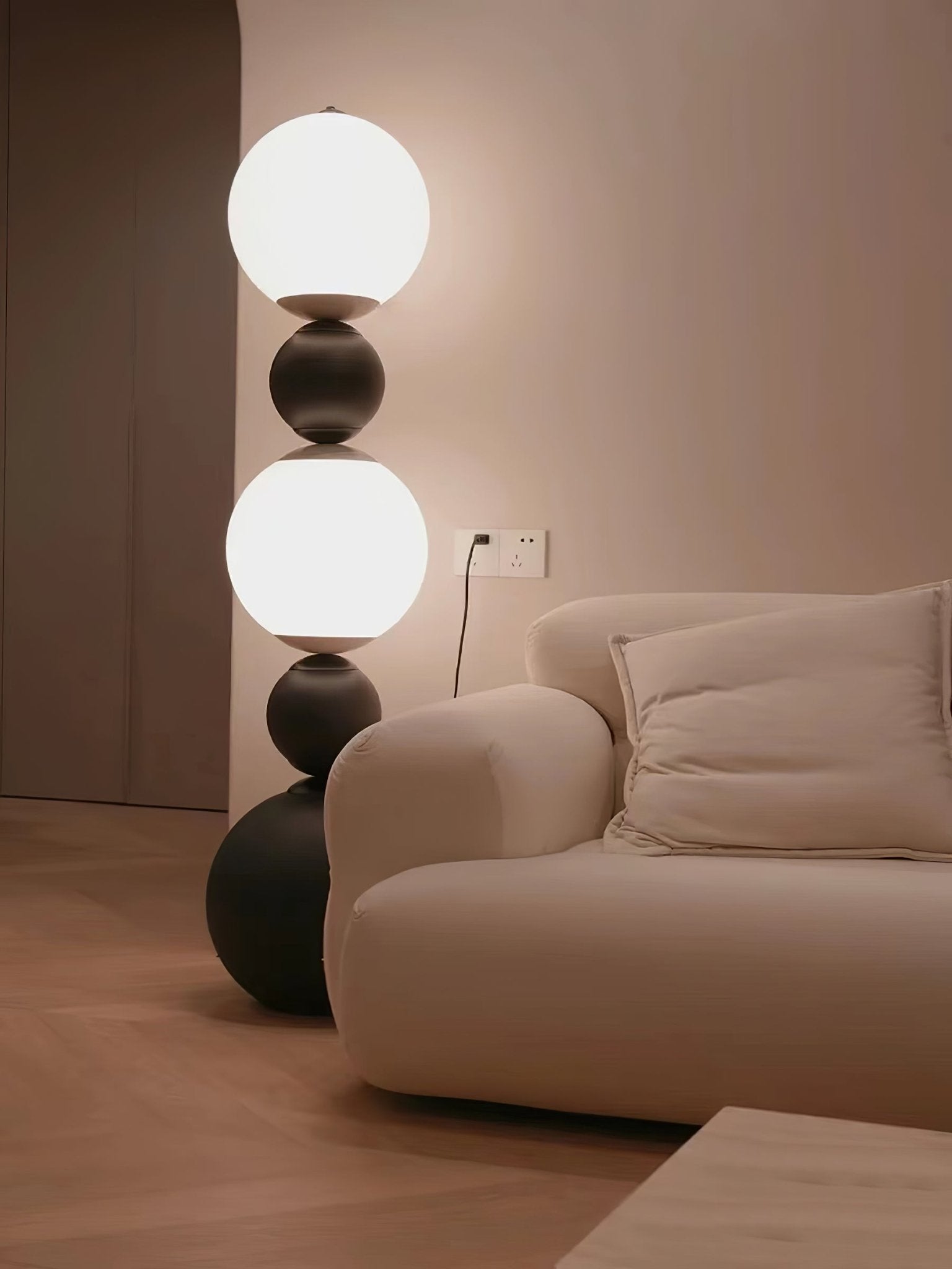 Orion Sphere Floor Lamp Floor lamp