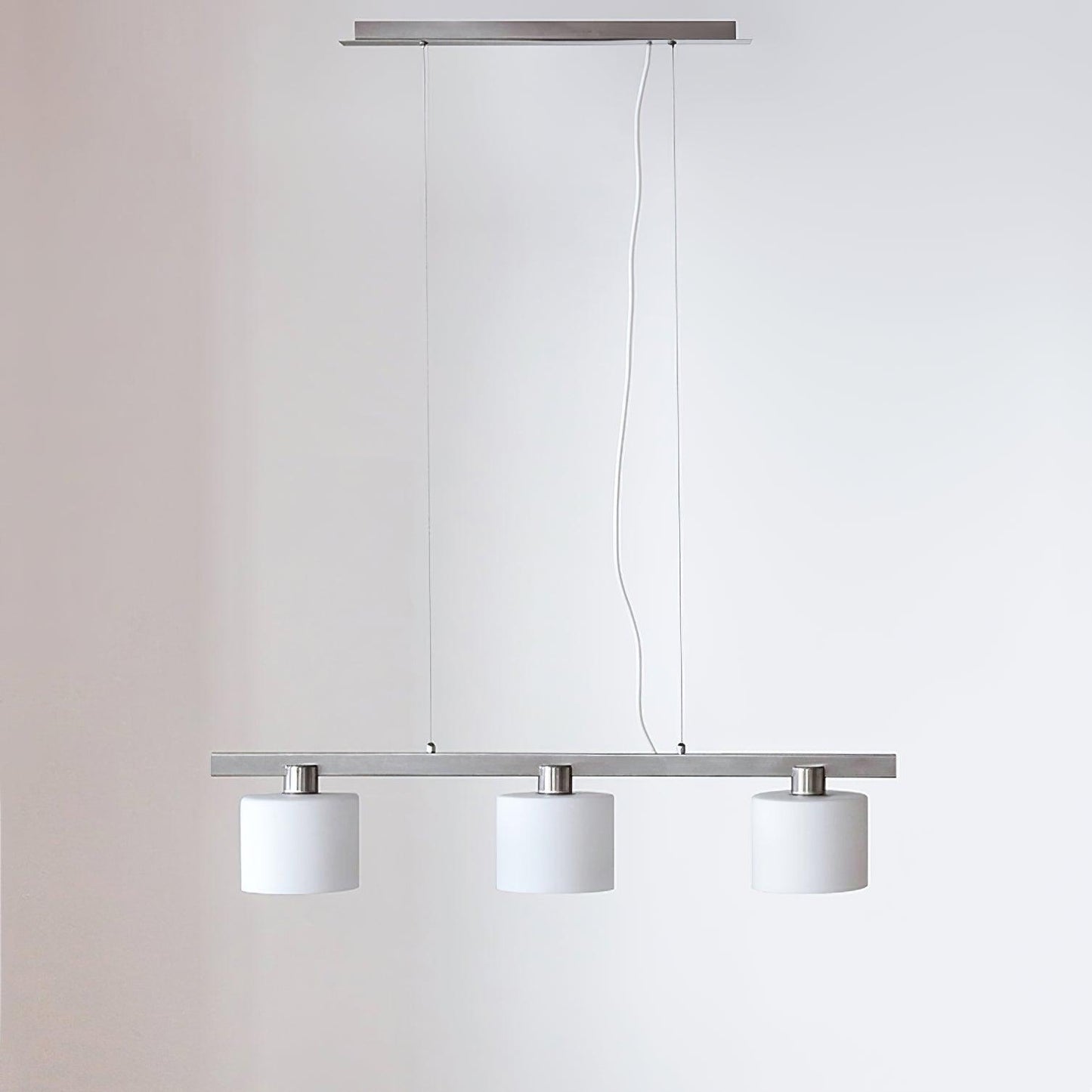 Oron Pendant Light L 35.4″ x H 7.1″ / L 90cm x H 18cm / Chrome + White Pendant light