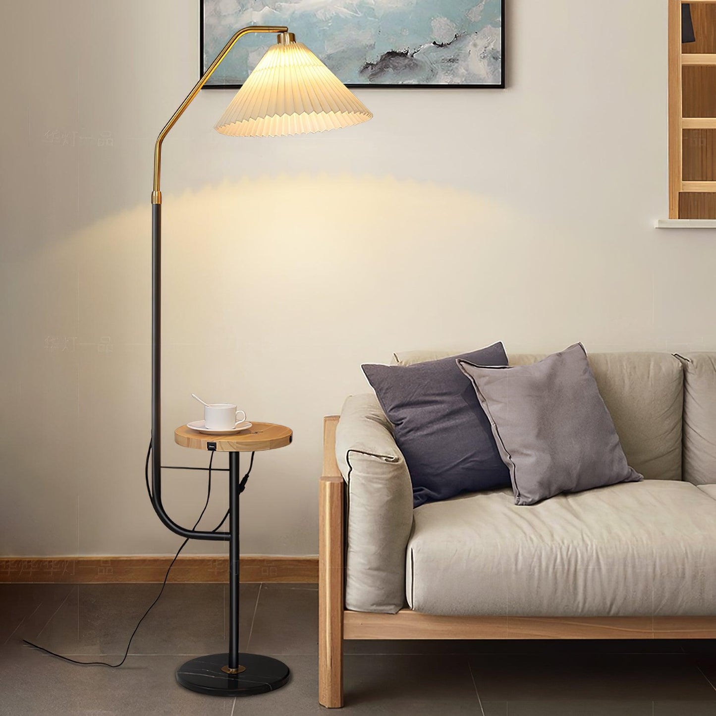 Ozz Floor Lamp Wooden desktop: W 21.7″ x H 65″ / W 55cm x H 165cm / Beige & Black & Gold / US plug Floor lamp