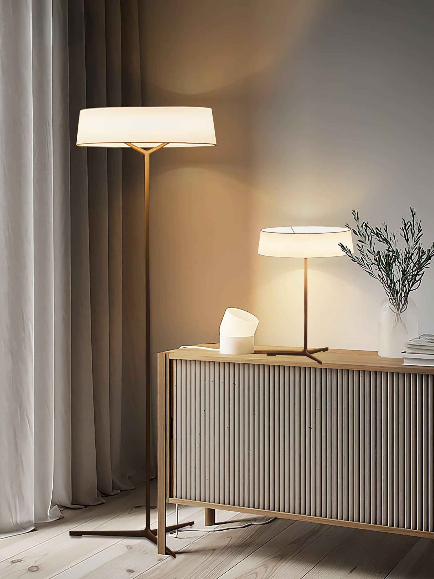 Dama Floor Lamp Floor lamp