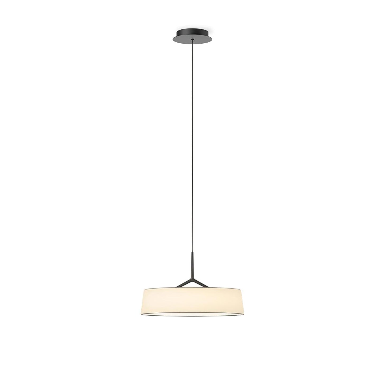 Dama Pendant Lamp Dia 17.7″ x H 10.6″ / Dia 45cm x H 27cm / Black & White / Warm Light Pendant light