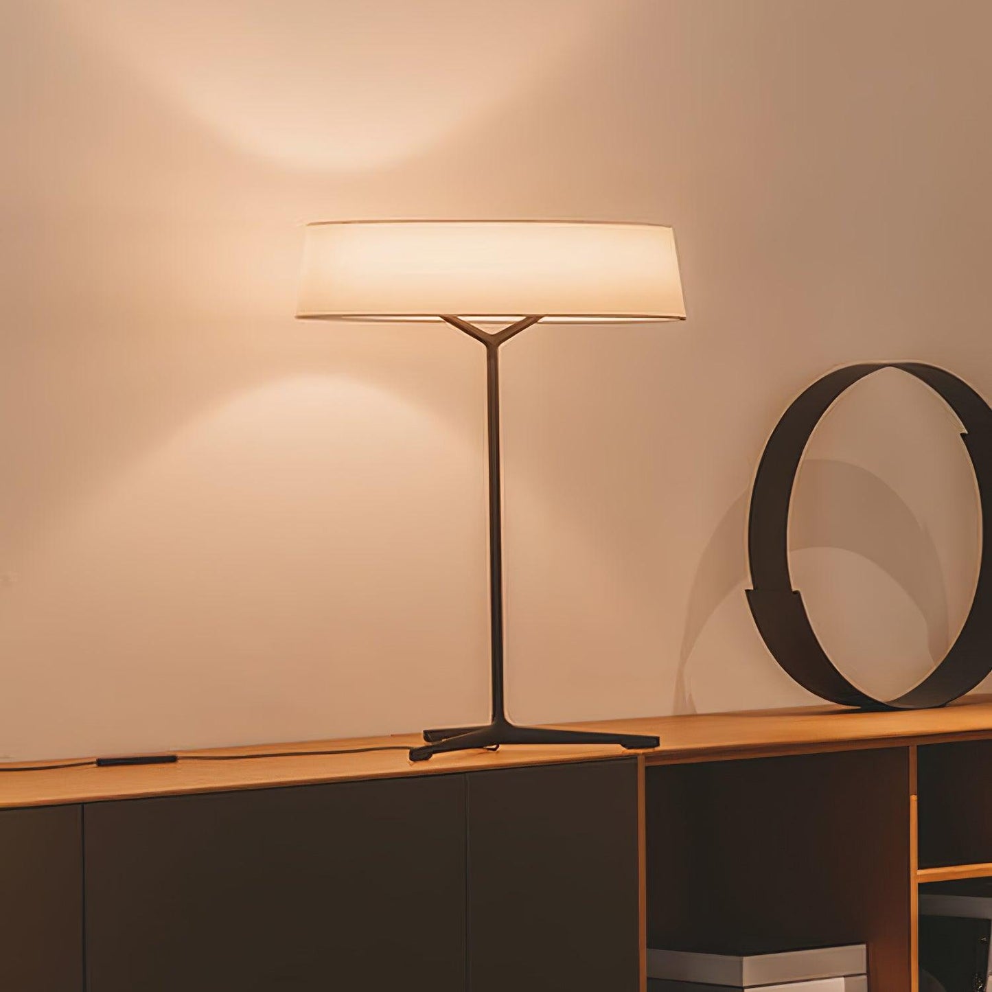 Paper Glow Circular Table Lamp Table lamp