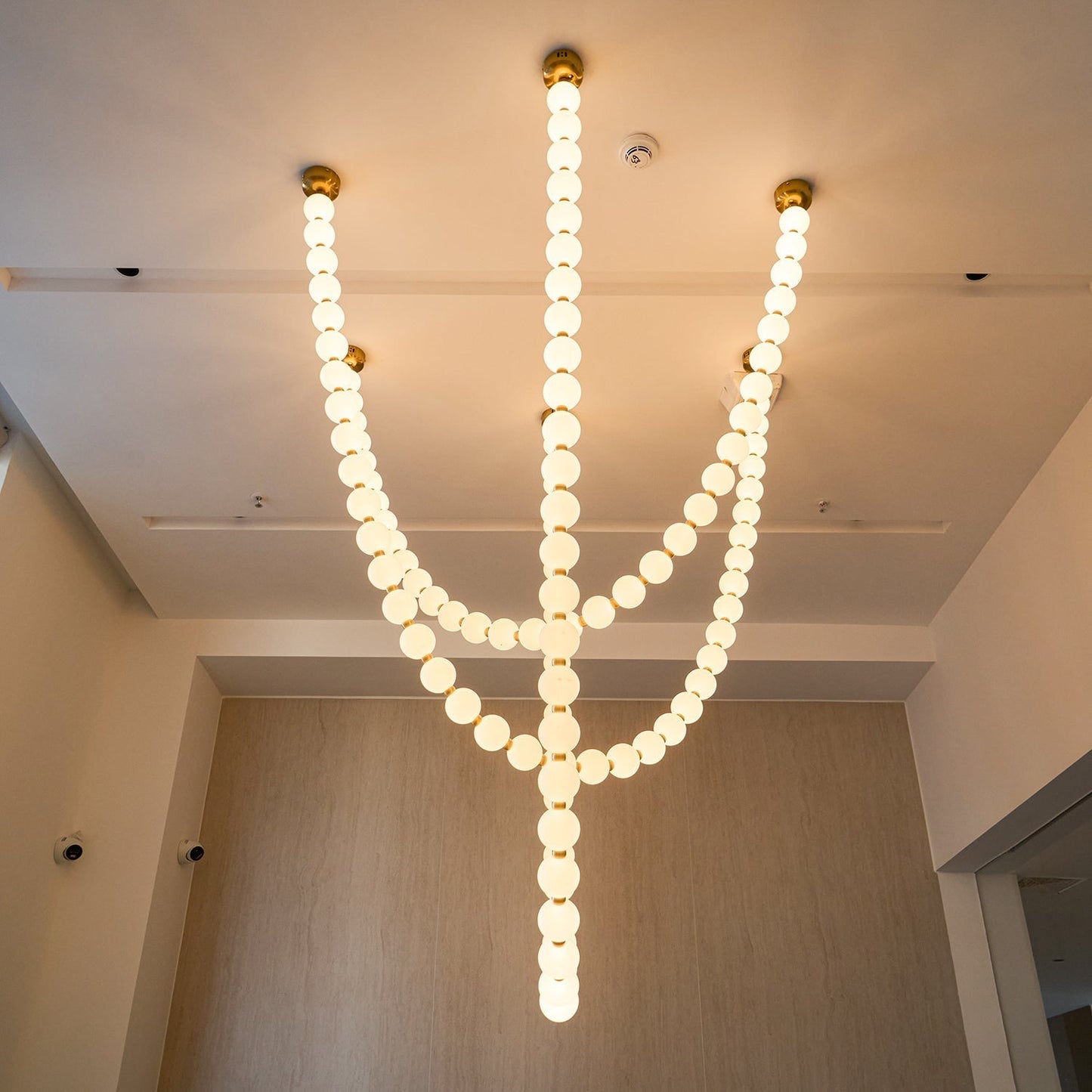 Pearl Necklace Balls Chandelier 1001 Chandelier