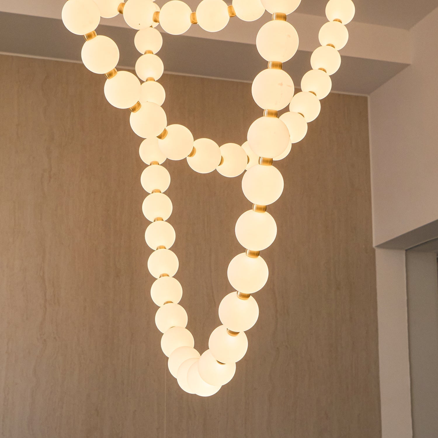 Pearl Necklace Balls Chandelier 1001 Chandelier