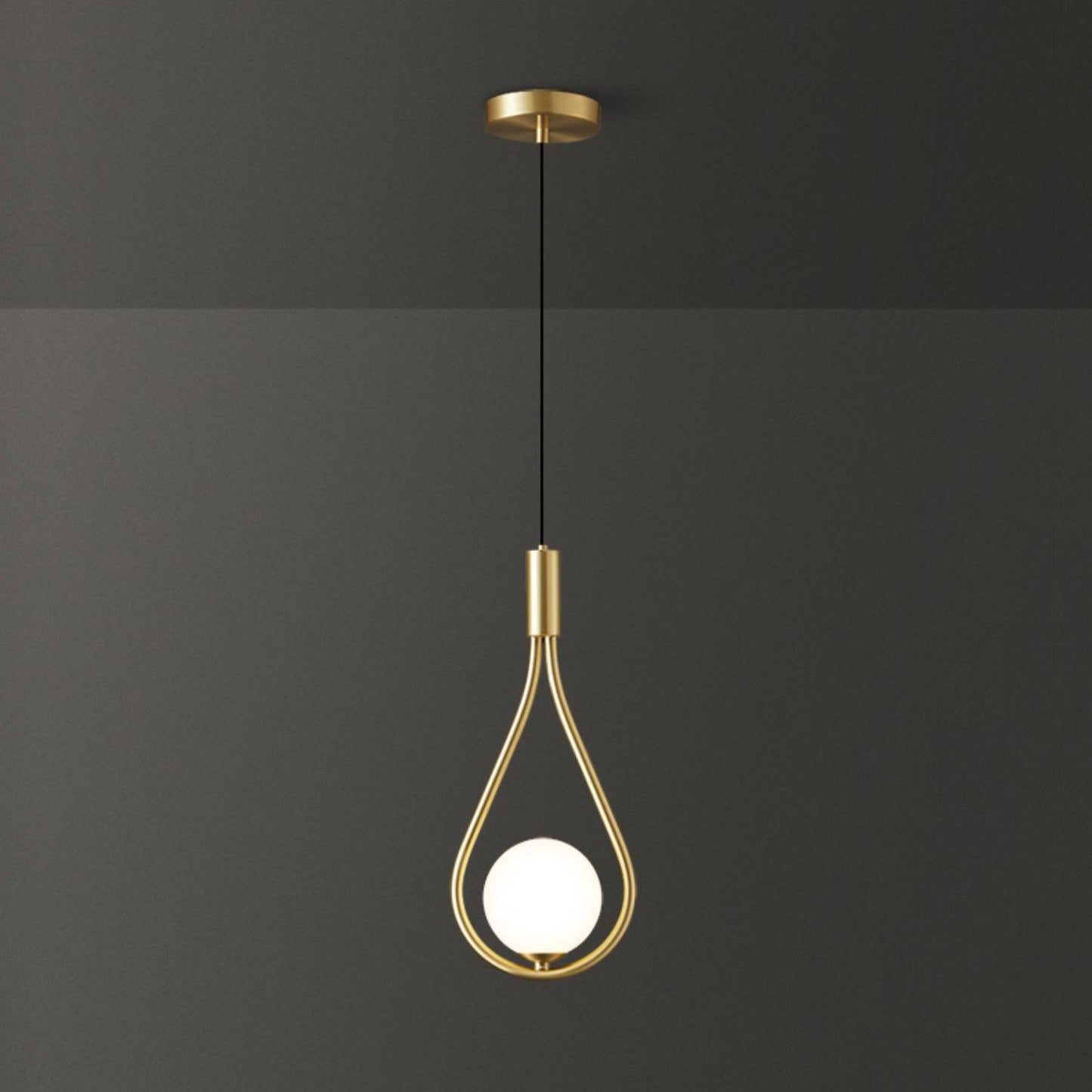 Pearls 65 Pendant Light Dia 6.3″ x H 14.2″ / Dia 16cm x H 36cm / Brass Pendant light
