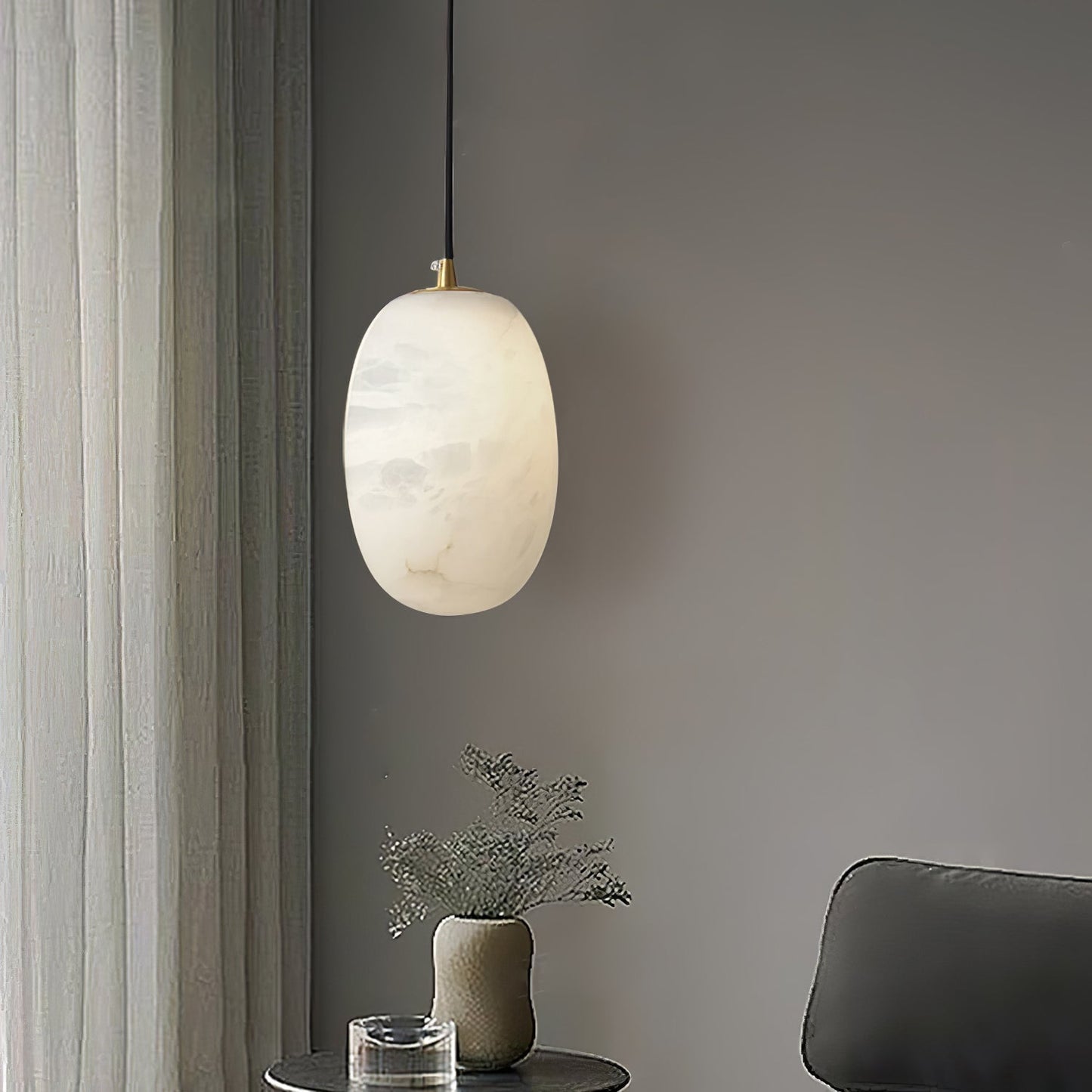 Pebble Alabaster Pendant Lamp Dia 3.9″ x H 5.9″ / Dia 10cm x H 15cm / Brass & White Pendant light