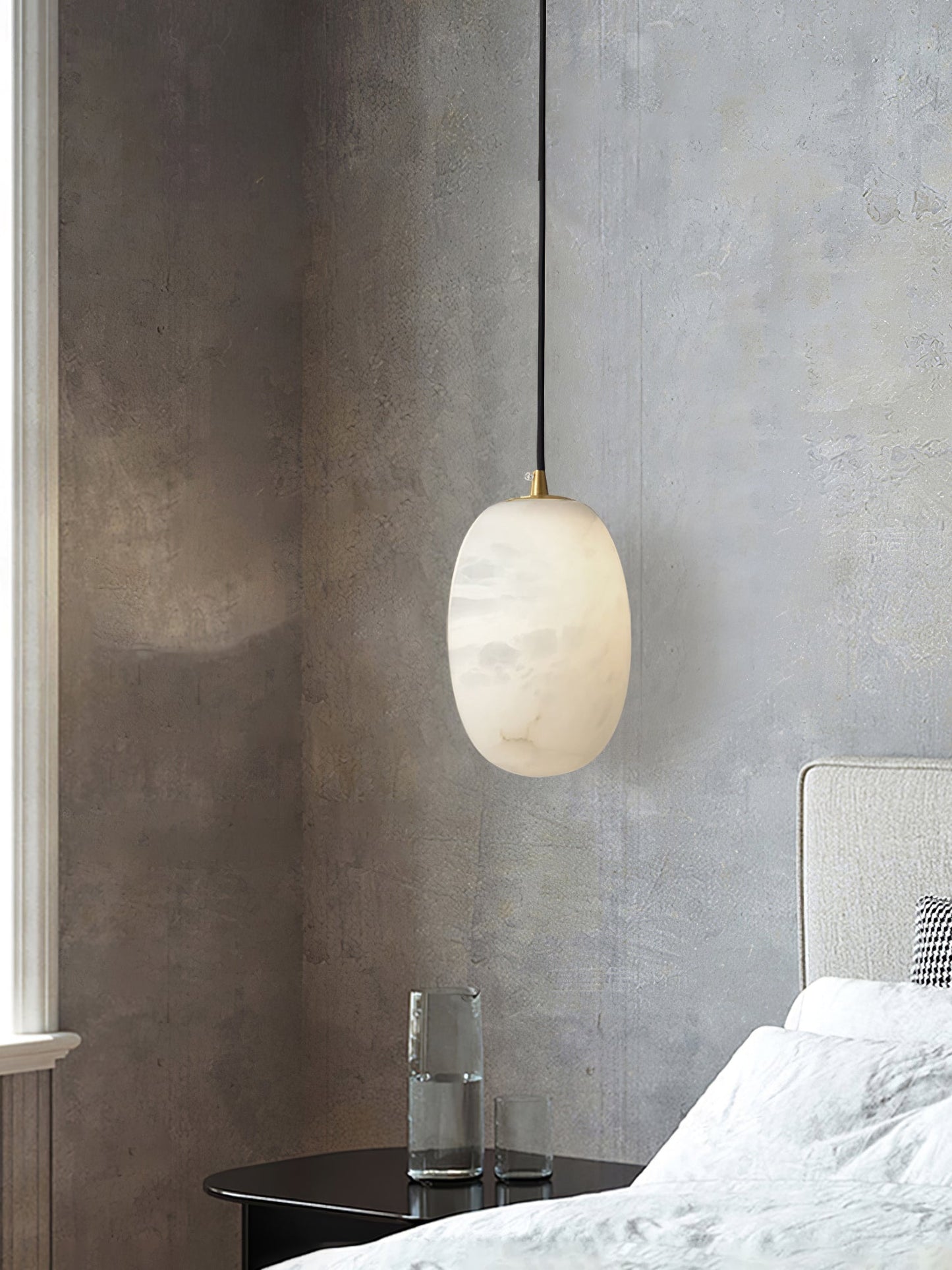 Pebble Alabaster Pendant Lamp Dia 3.9″ x H 5.9″ / Dia 10cm x H 15cm / Brass & White Pendant light