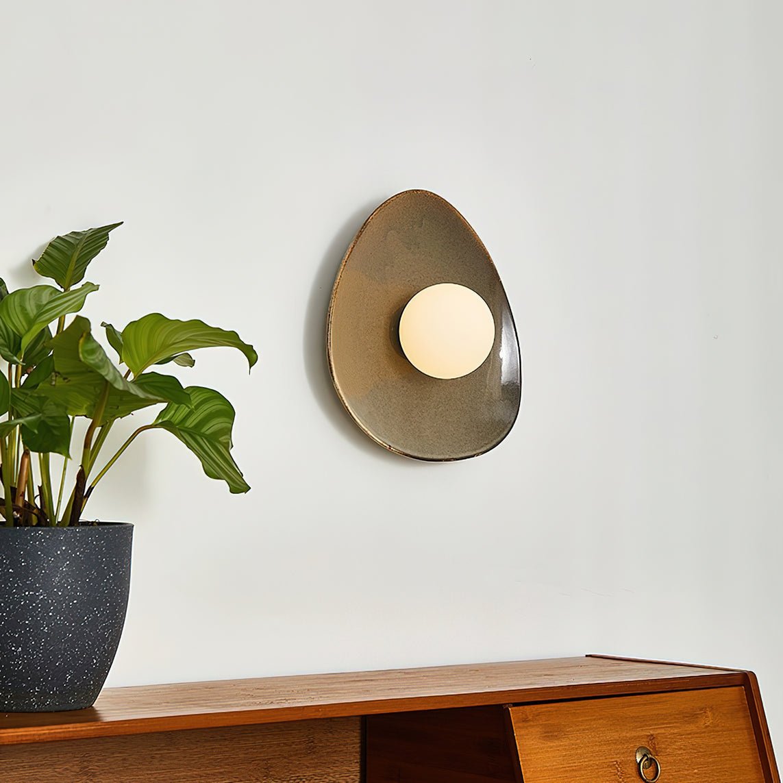 Pebble Disc Wall Light ? 11.8″ x H 10.2″ / Taupe 1001 Wall lamp