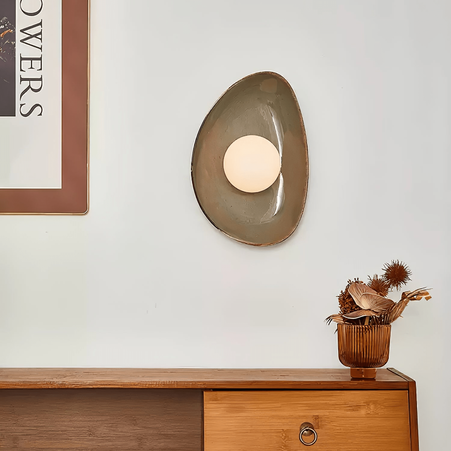 Pebble Disc Wall Light ? 7.9″ x H 11.8″ / Taupe 1001 Wall lamp