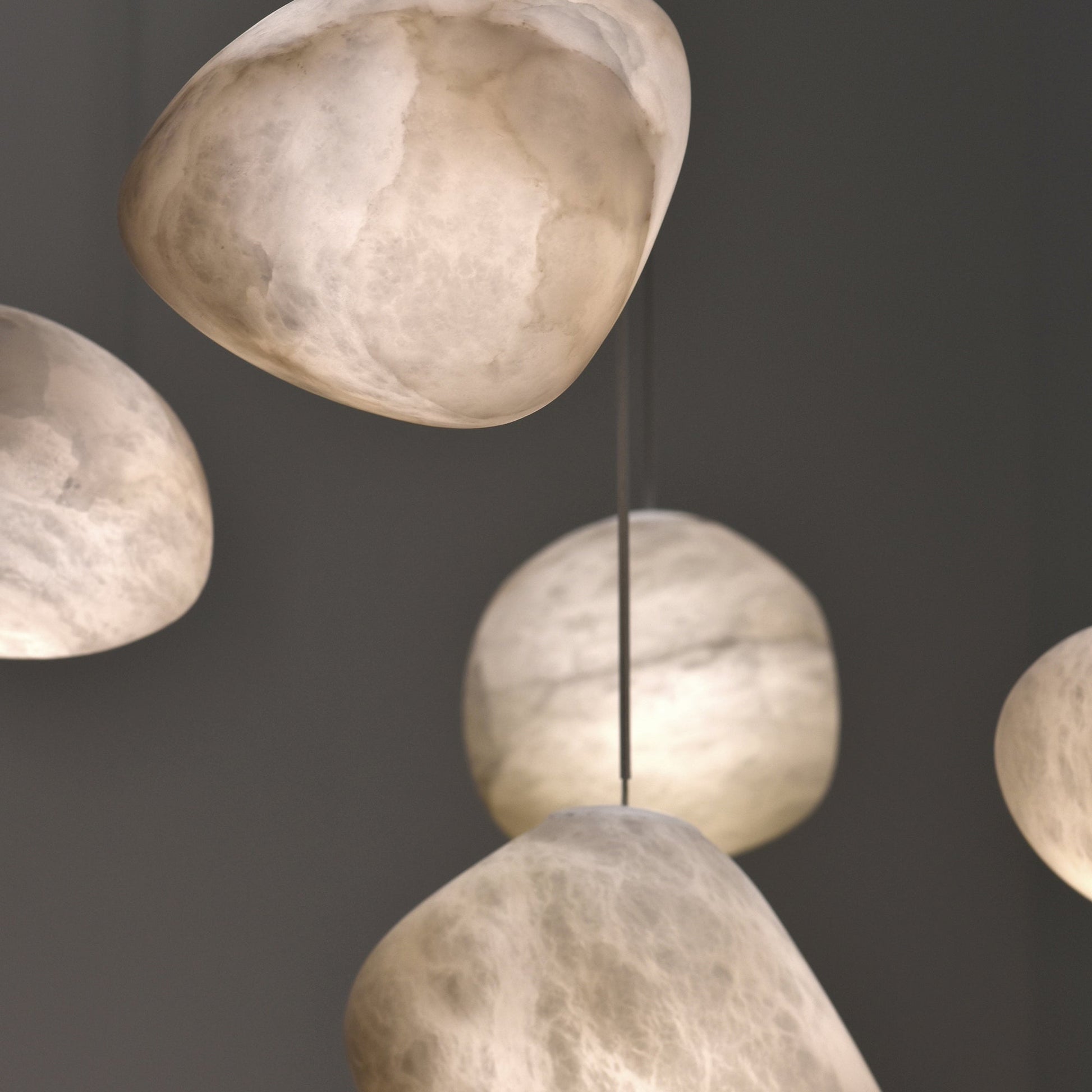 Pebbles Alabaster Pendant Lamp 1001 pendant Lamp