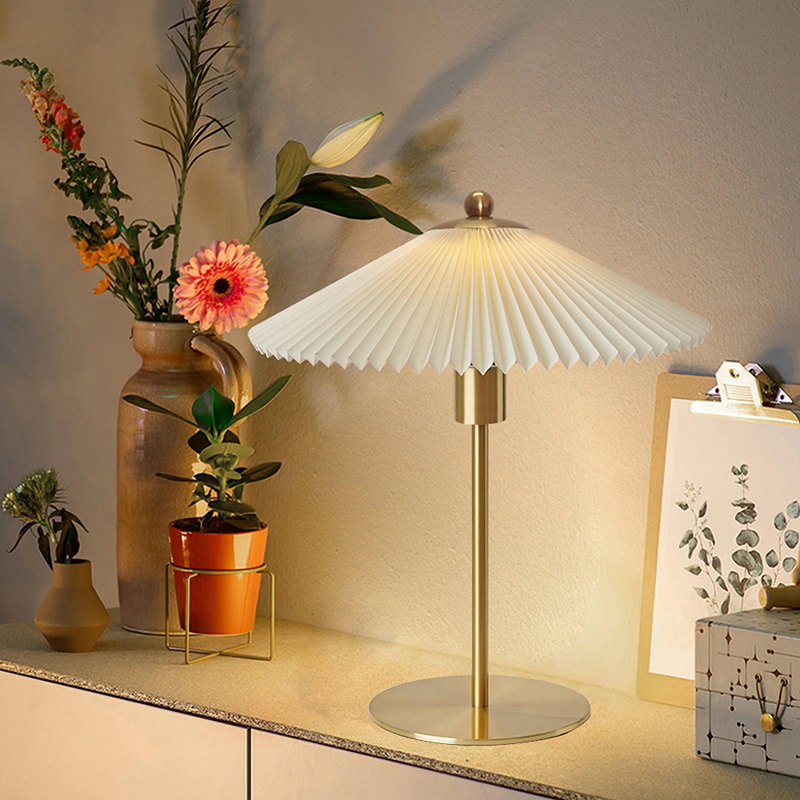 Perla Pleated Table Lamp Table lamp