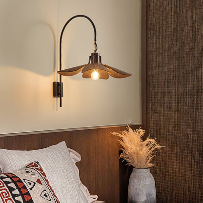 Petal Bloom Wall Lamp Wall lamp