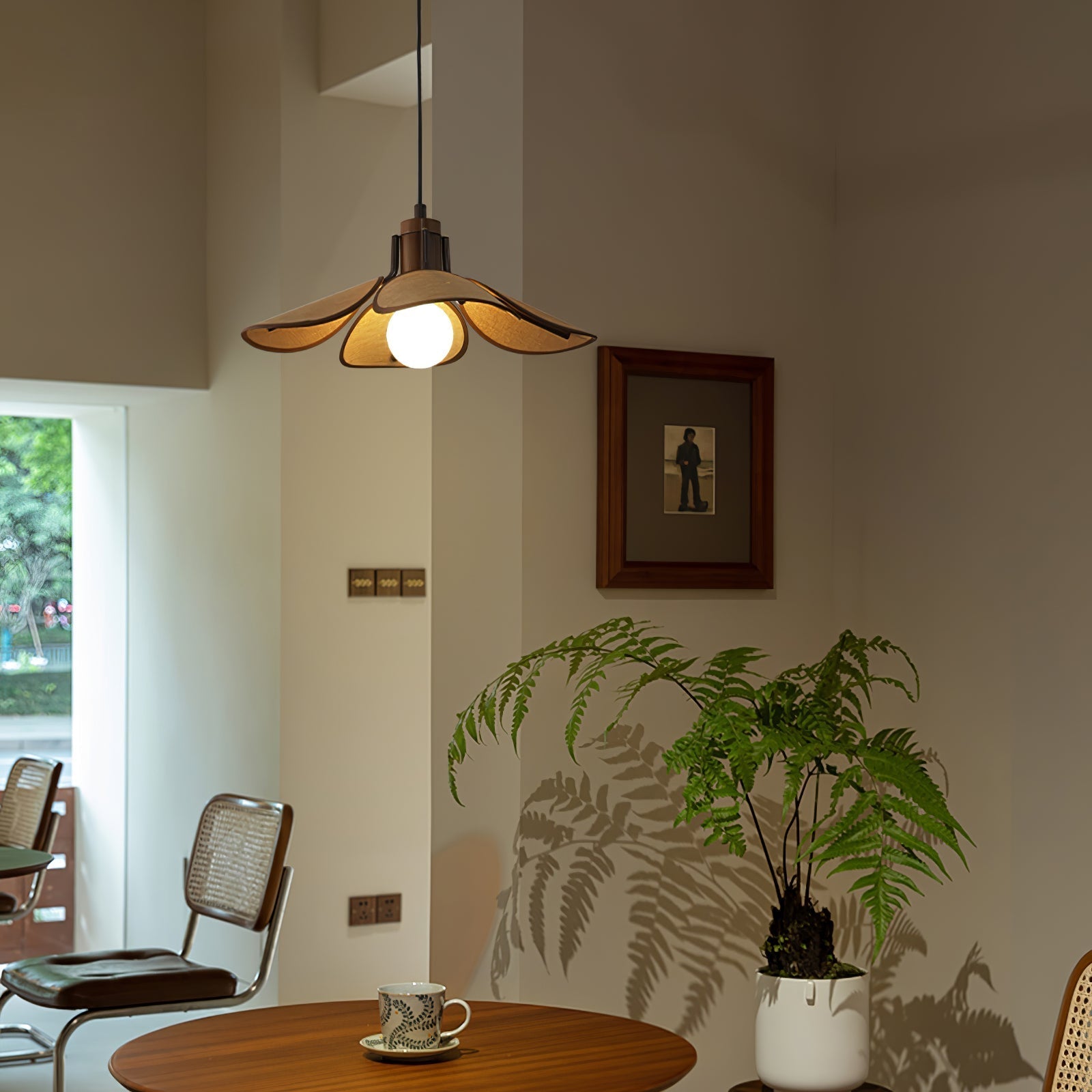 Petal Bloom Pendant Light Pendant light