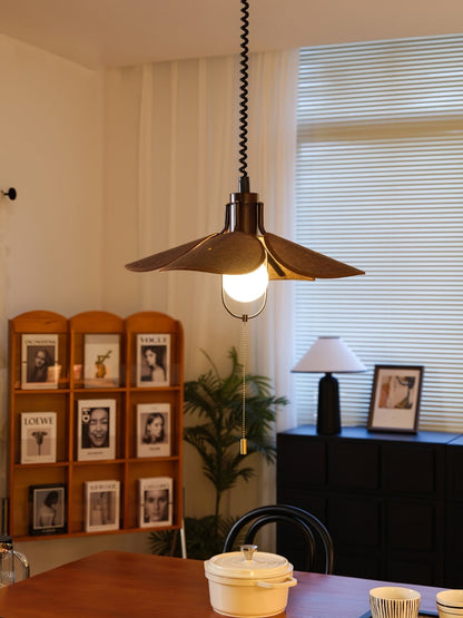 Petal Bloom Pendant Light Pendant light