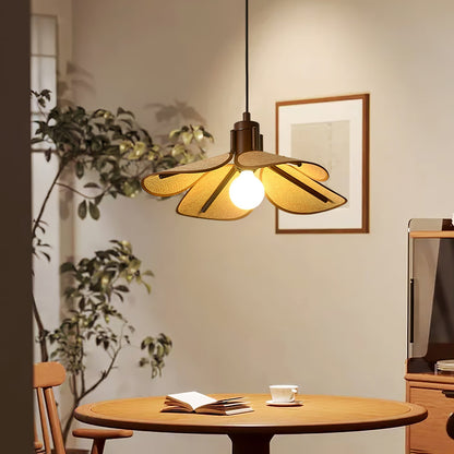 Petal Bloom Pendant Light Pendant light
