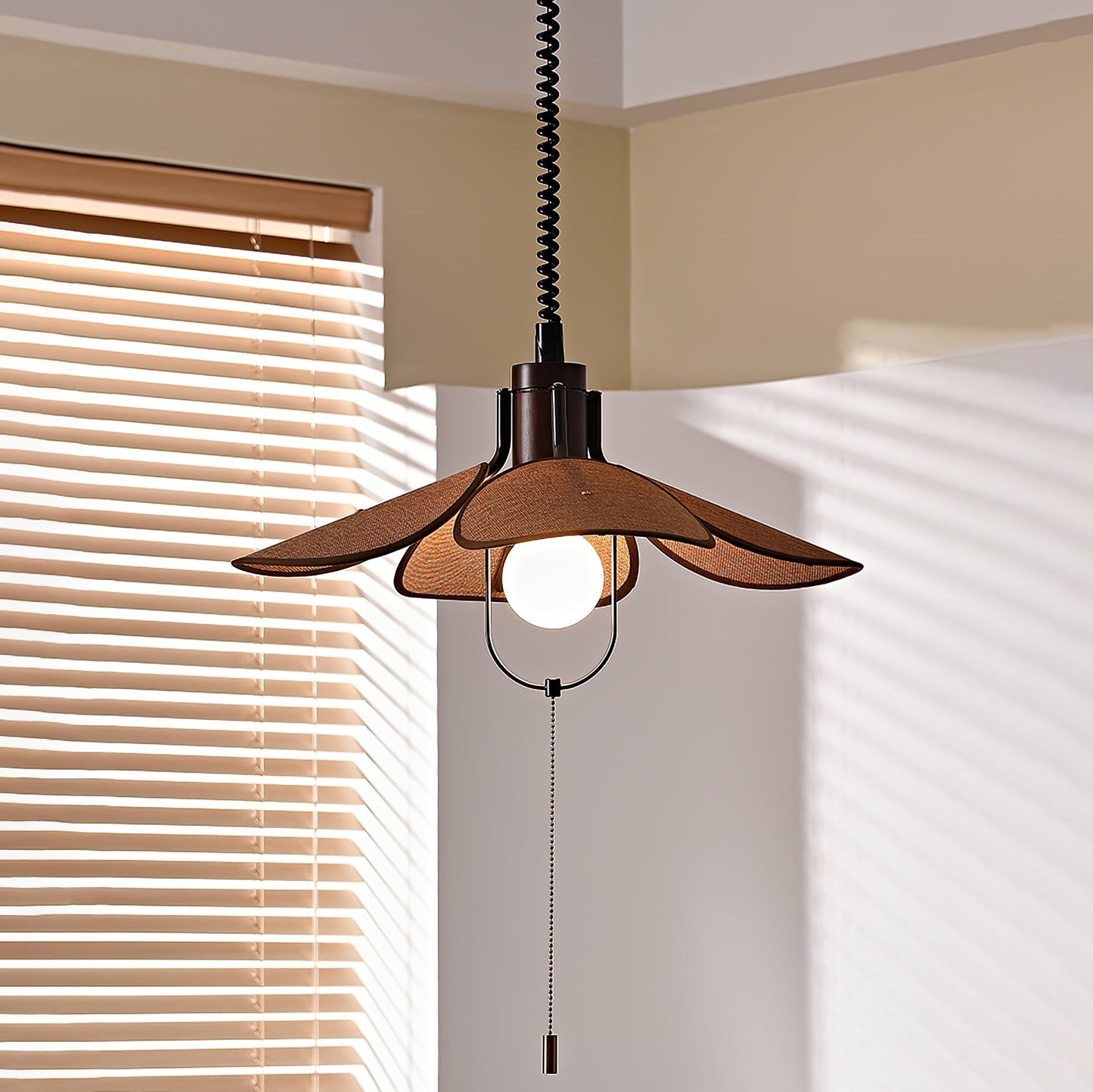 Petal Bloom Pendant Light Pendant light