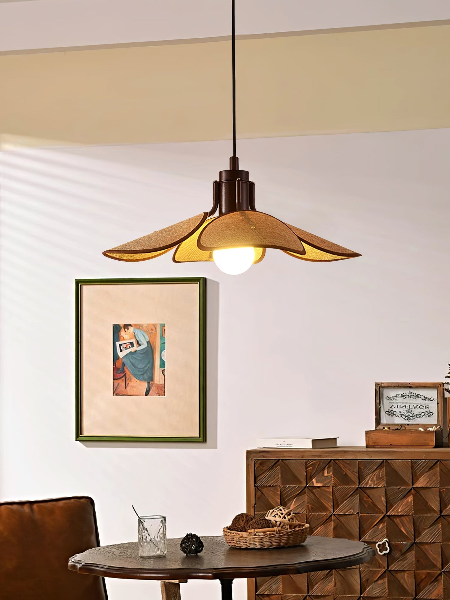 Petal Bloom Pendant Light Pendant light