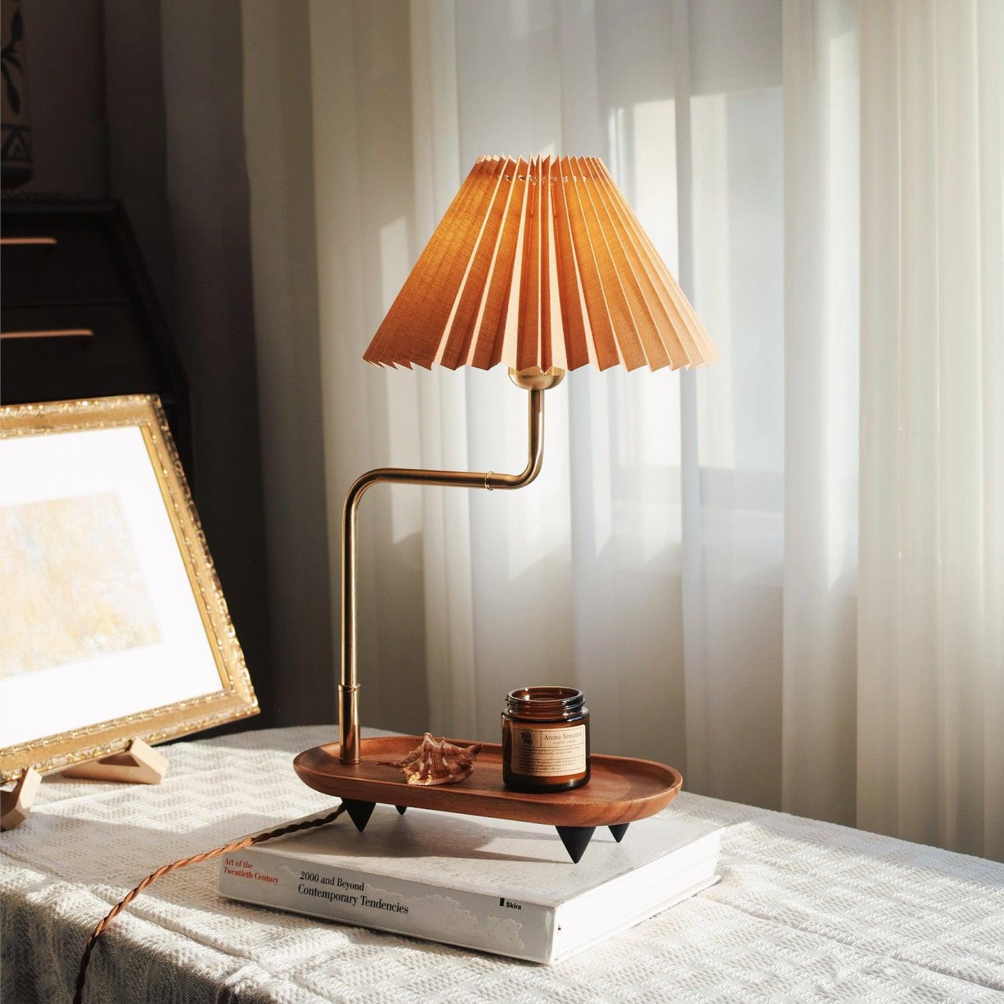 Pia TL Table Lamp L 11.8″ x W 7.9″ x H 20.1″ / L 30cm x W 20cm x H 51cm / Gold & Orange / US Plug Table lamp
