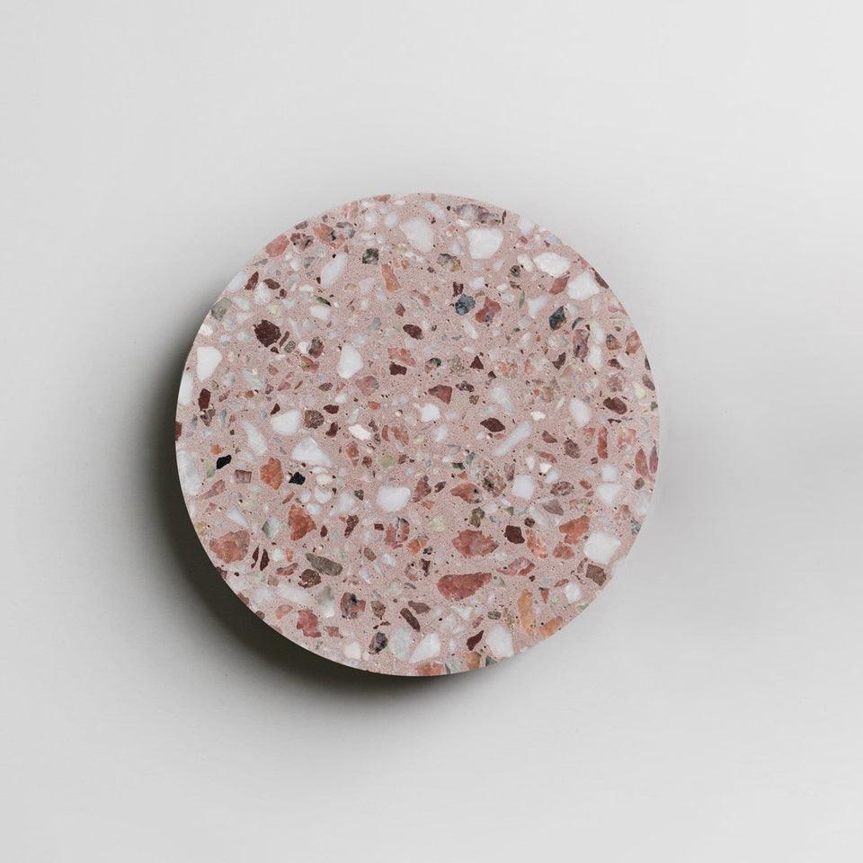 Pin Wall Lamp Dia 7.1″ x H 1.6″ / Dia 18cm x H 4cm / Red Terrazzo / Warm Light Wall lamp