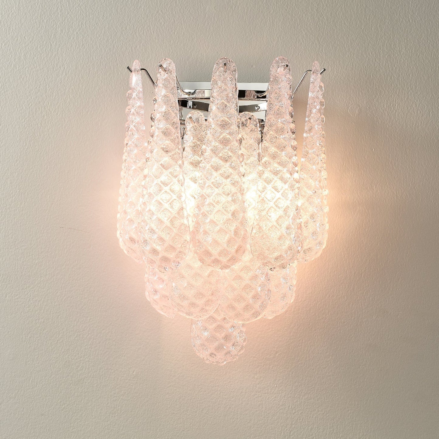 Pink Waffle Wall Sconce Dia 11.4″ x H 15.7″ / Chrome & Pink Wall lamp