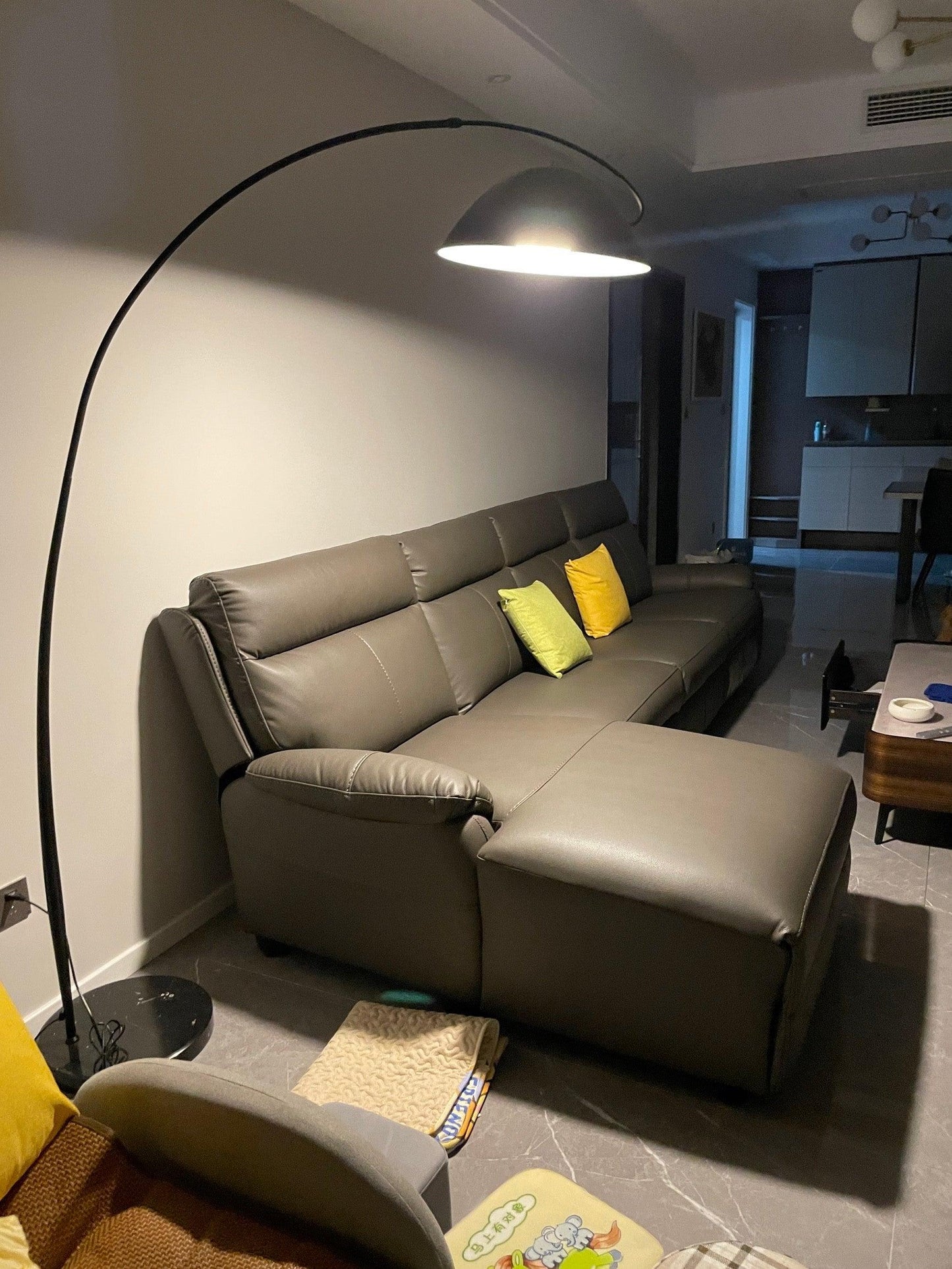 Verse Arc Floor Lamp Floor lamp