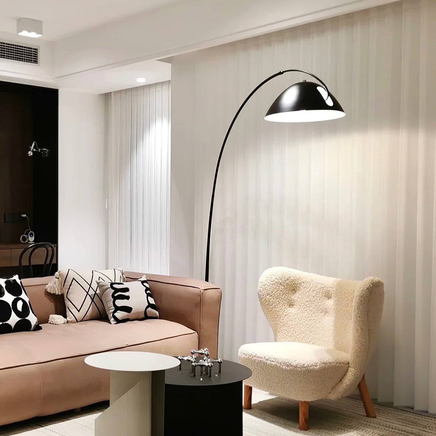 Verse Arc Floor Lamp Floor lamp